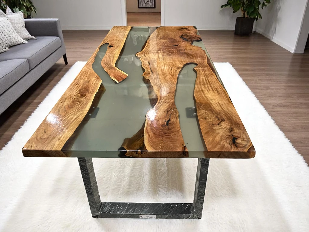 Transparent Clear Epoxy Resin Table Top - Modern Elegant Look